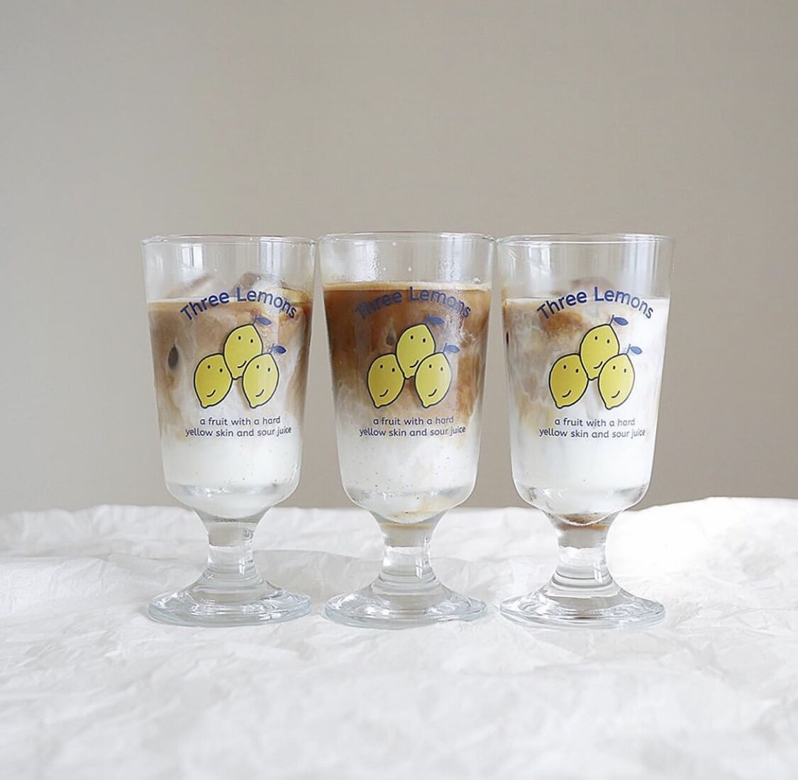 Hand-Painted Lemon Pattern Glass Goblet - 300ml Cute Yellow Fruit Print Wine & Champagne Cup